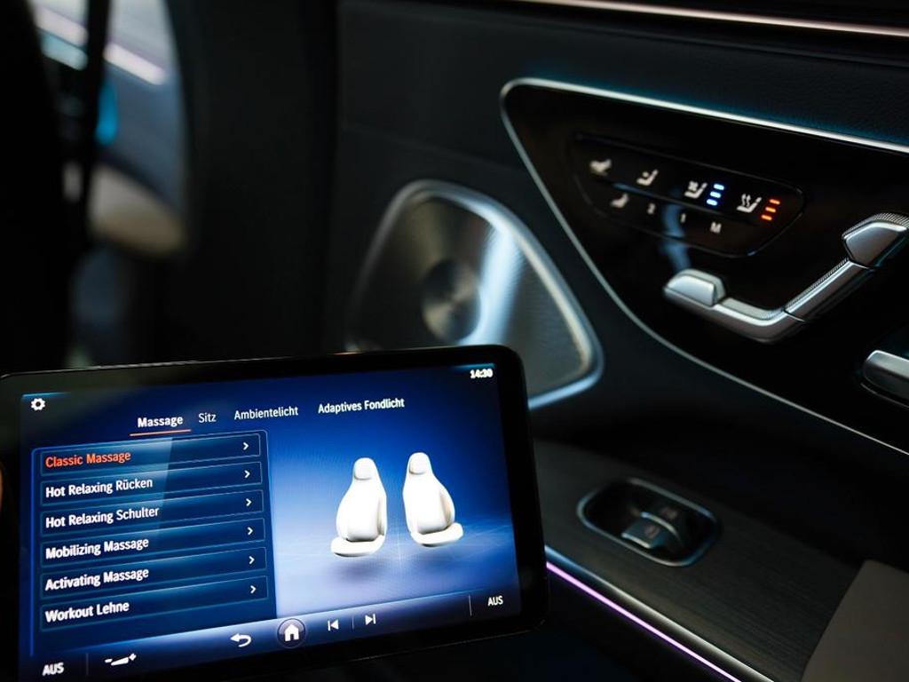 Mercedes-Benz EQS