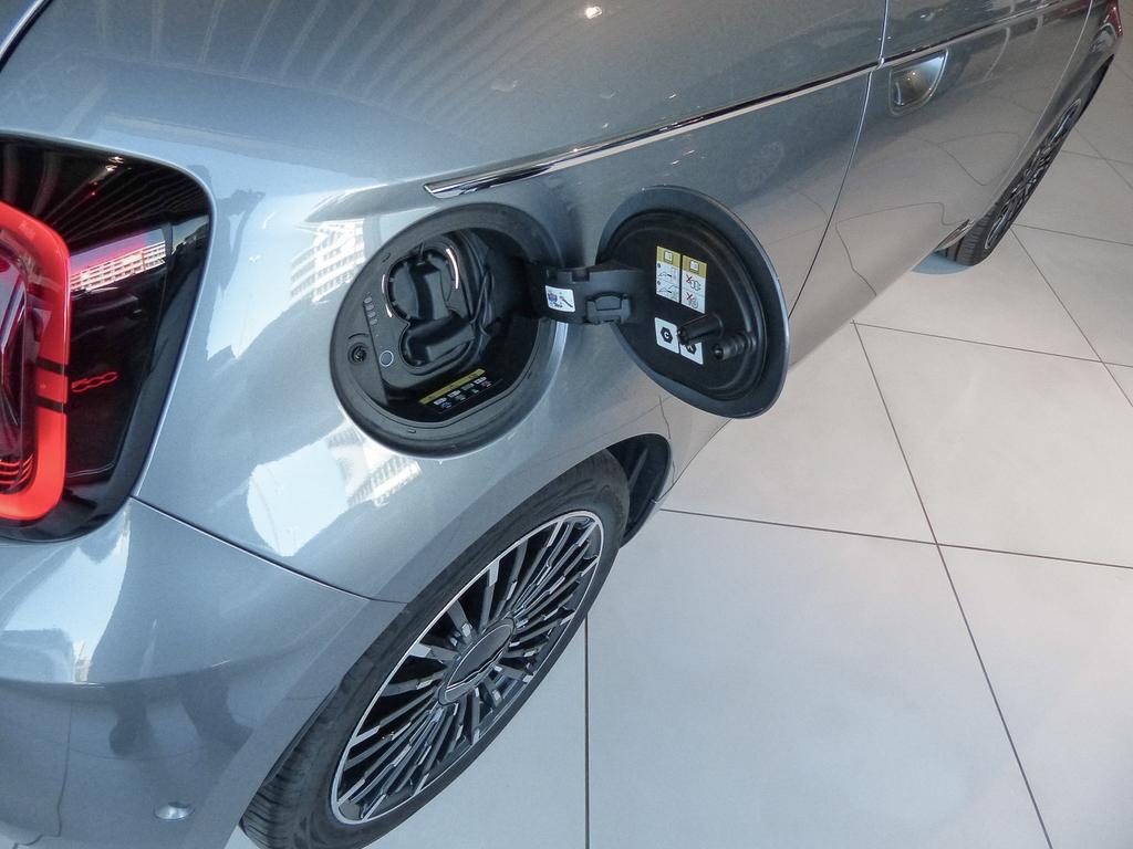 Fiat 500e