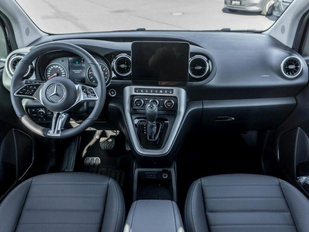 Mercedes-Benz T 180