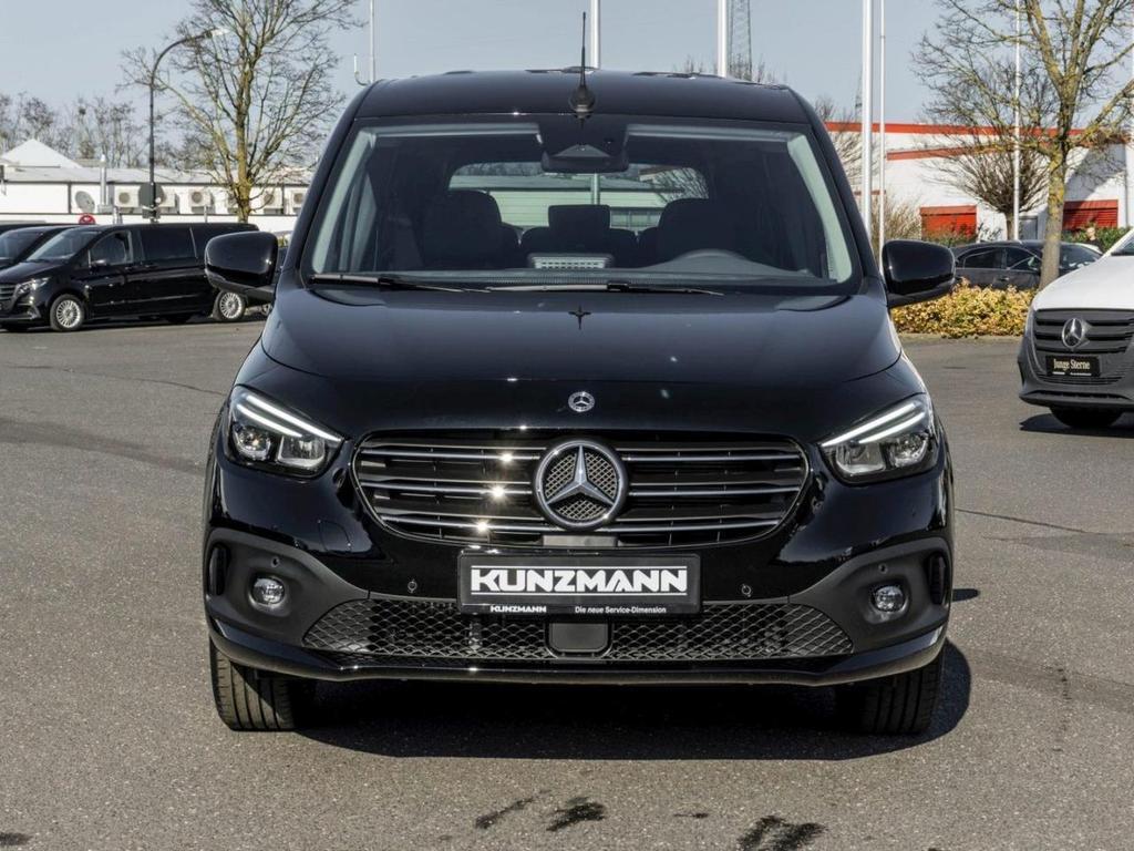 Mercedes-Benz T 180
