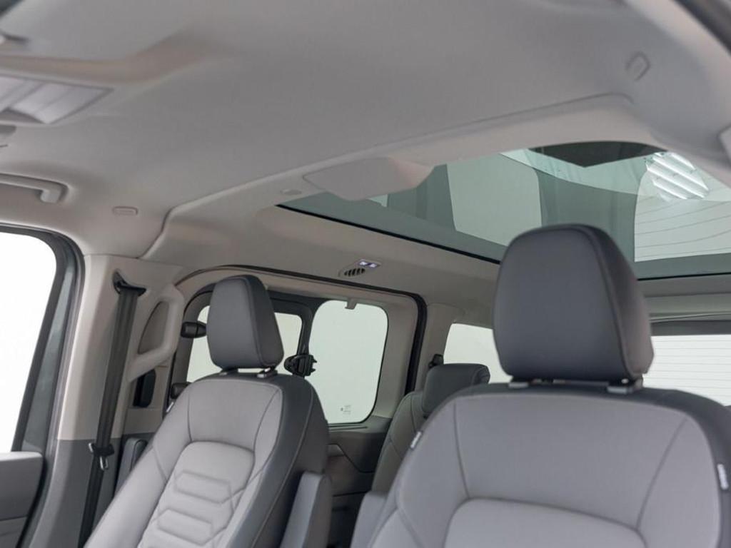 Volkswagen e-Caravelle