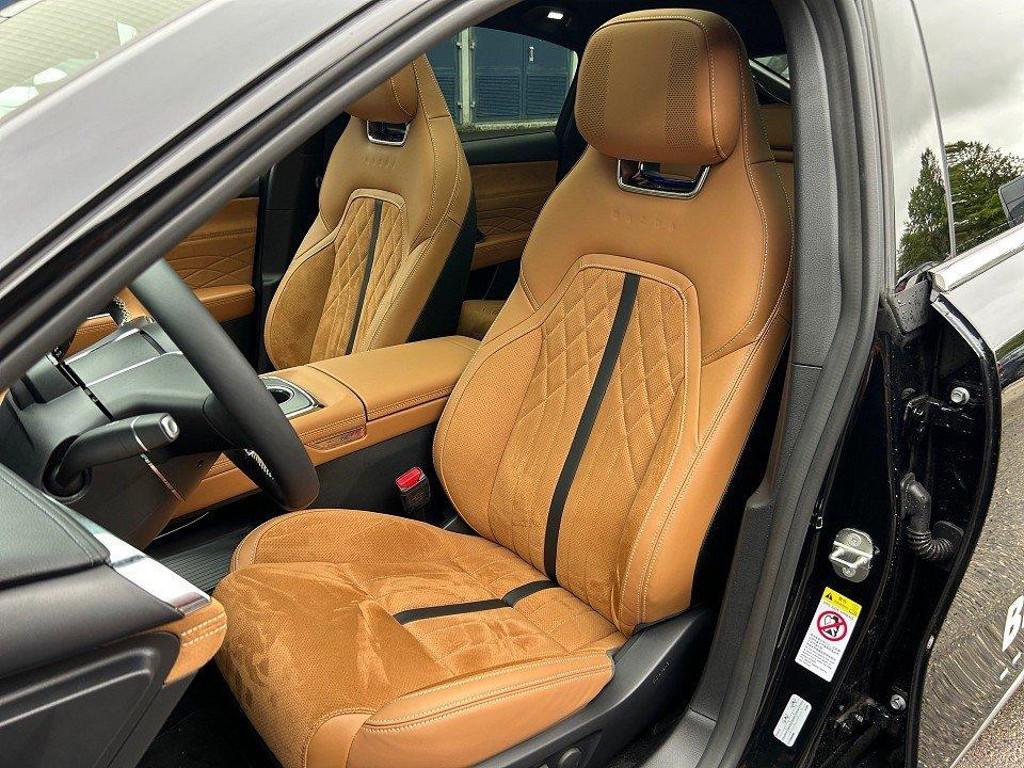 Mazda 6e