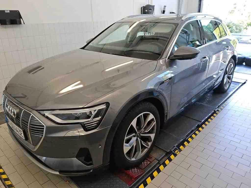 Audi e-tron 2021 Elektrisch