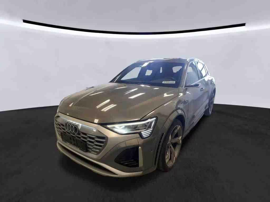 Audi SQ8 e-tron