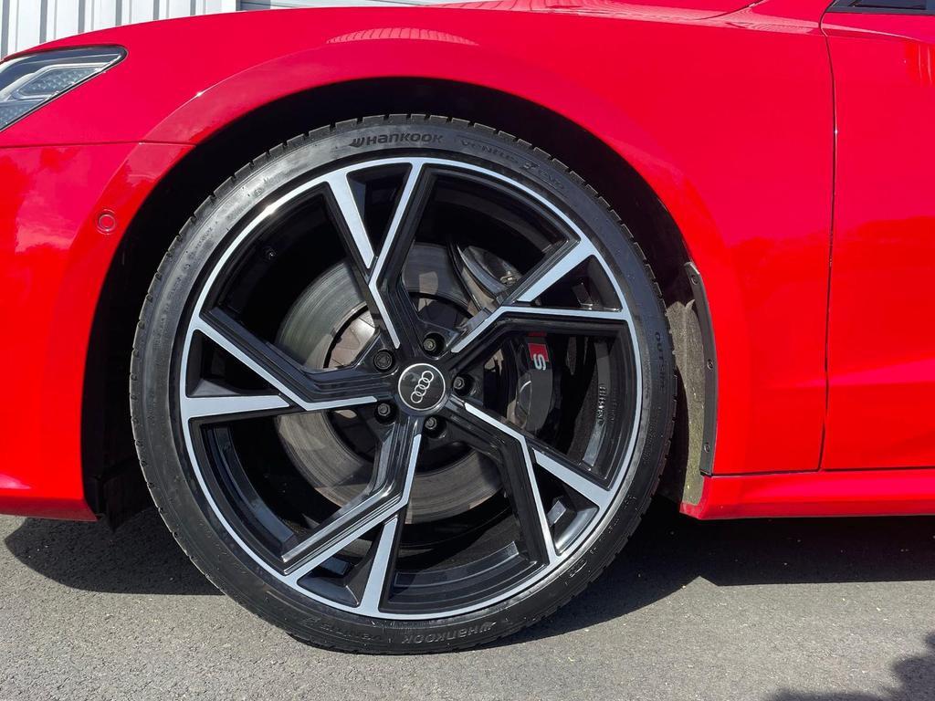 Audi S7