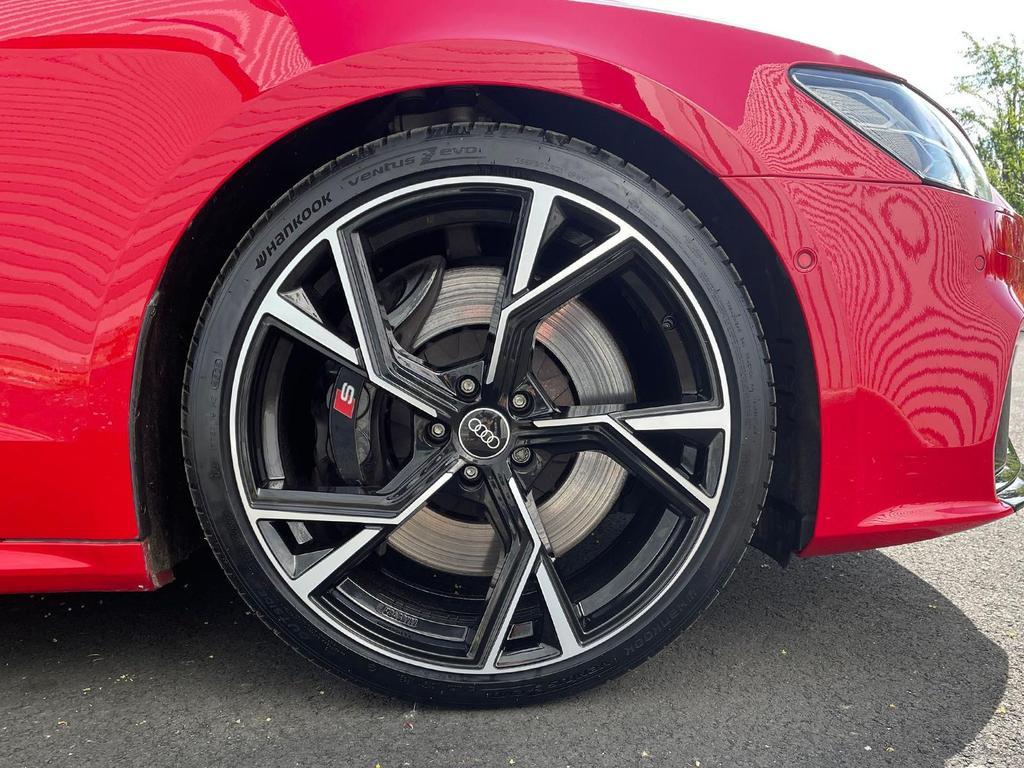 Audi S7
