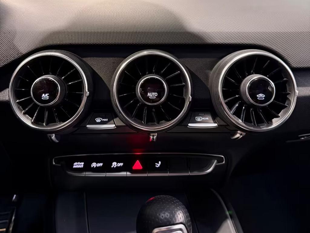 Audi TTS