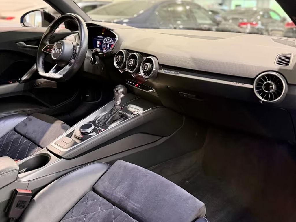 Audi TTS