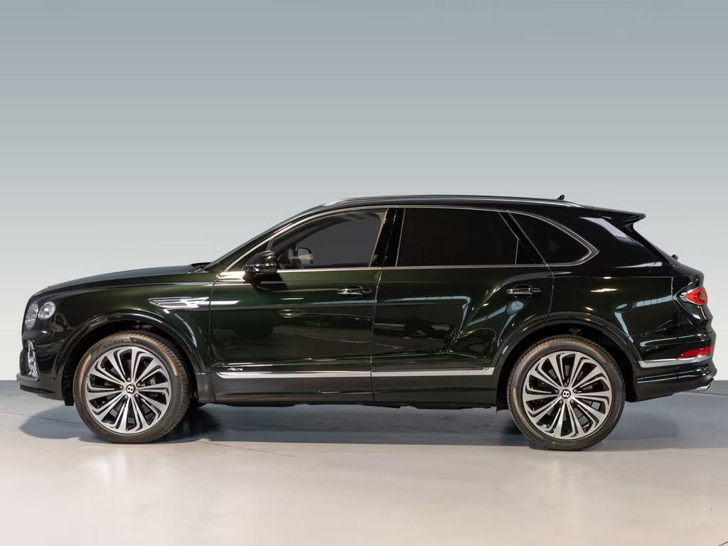Bentley Bentayga 2023 Benzine