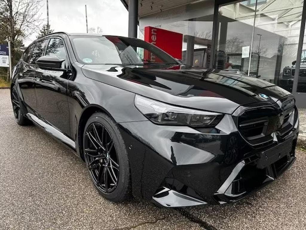 BMW M5 2025 Hybride Benzine