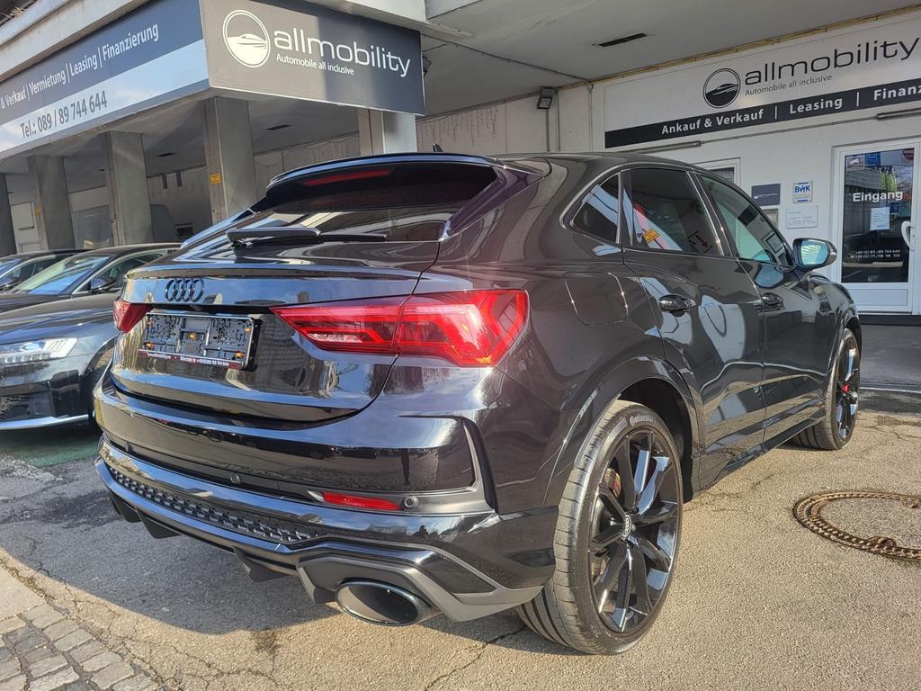 Audi RS Q3