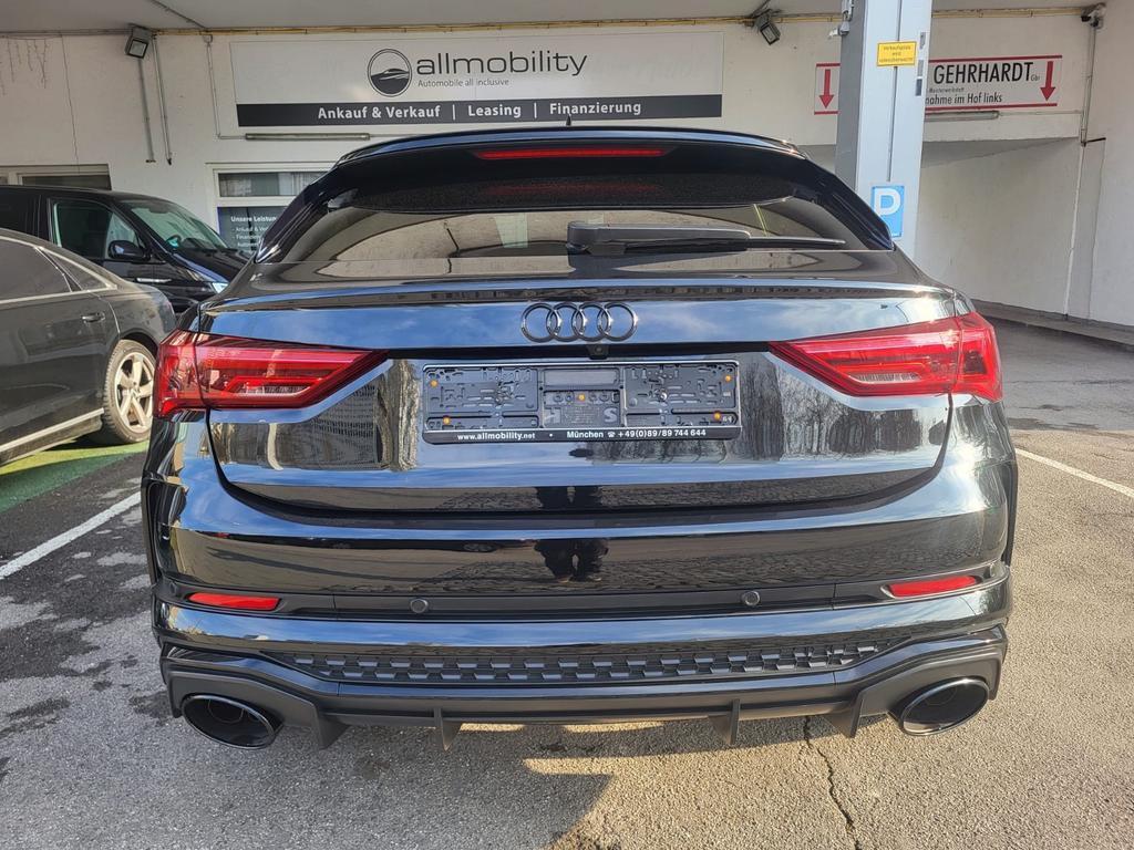 Audi RS Q3