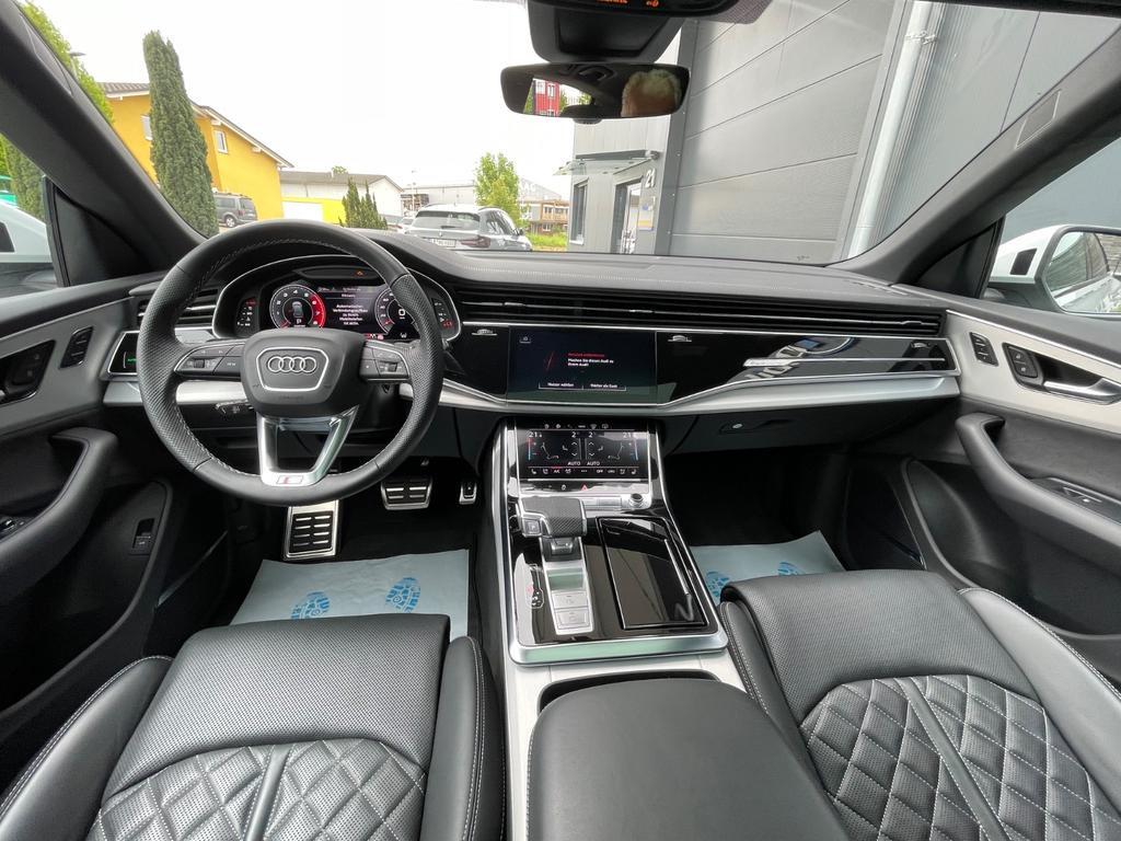 Audi SQ8