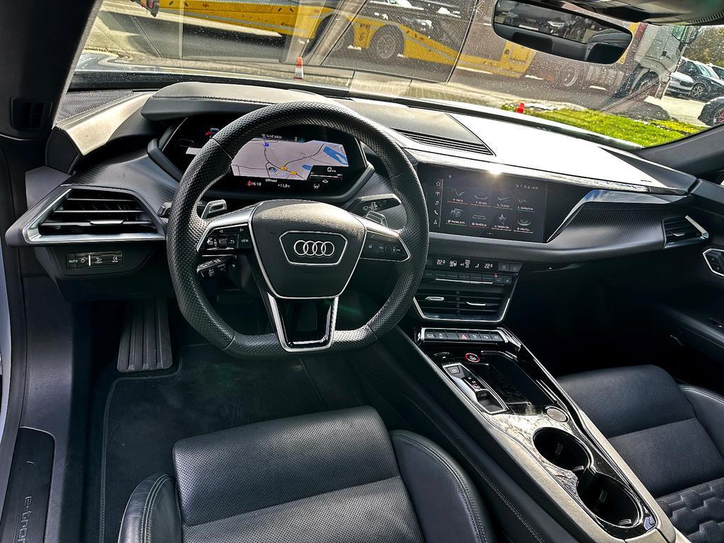 Audi e-tron GT