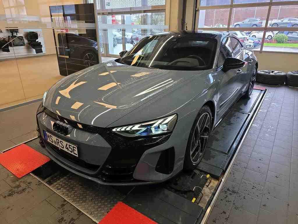 Audi e-tron GT