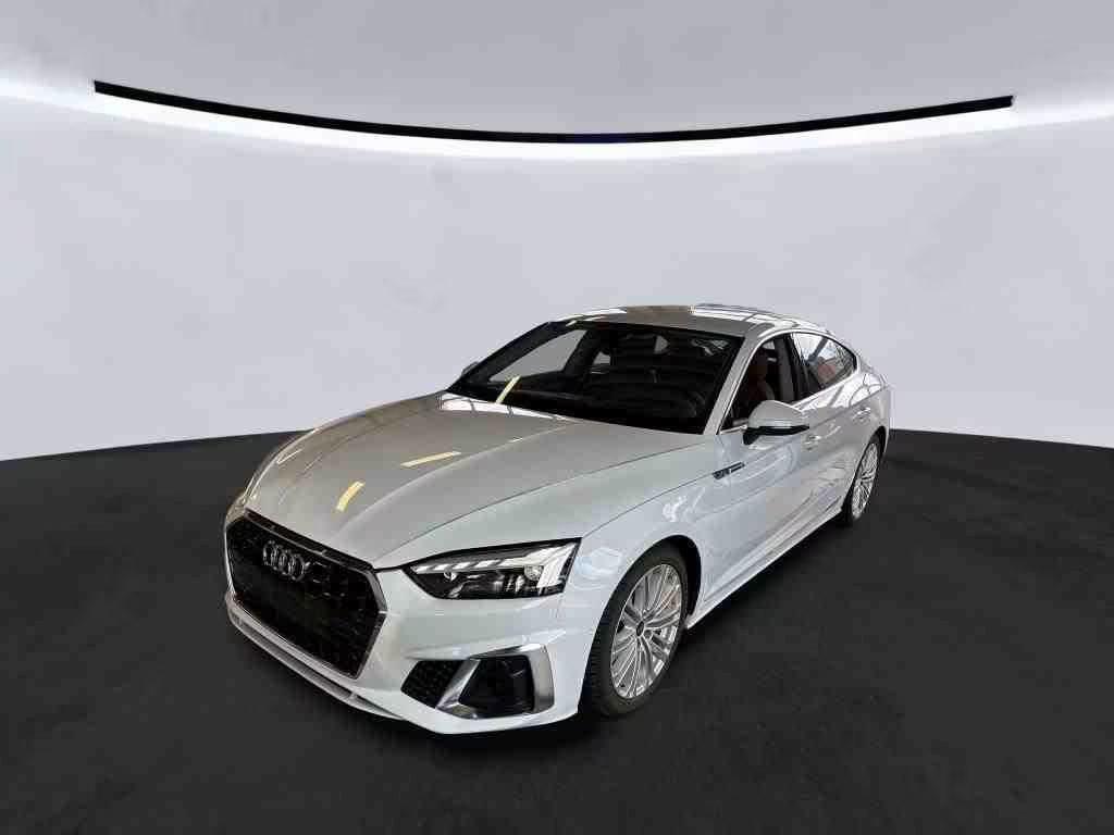 Audi A5 2021 Benzine
