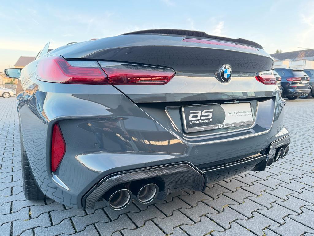 BMW M8