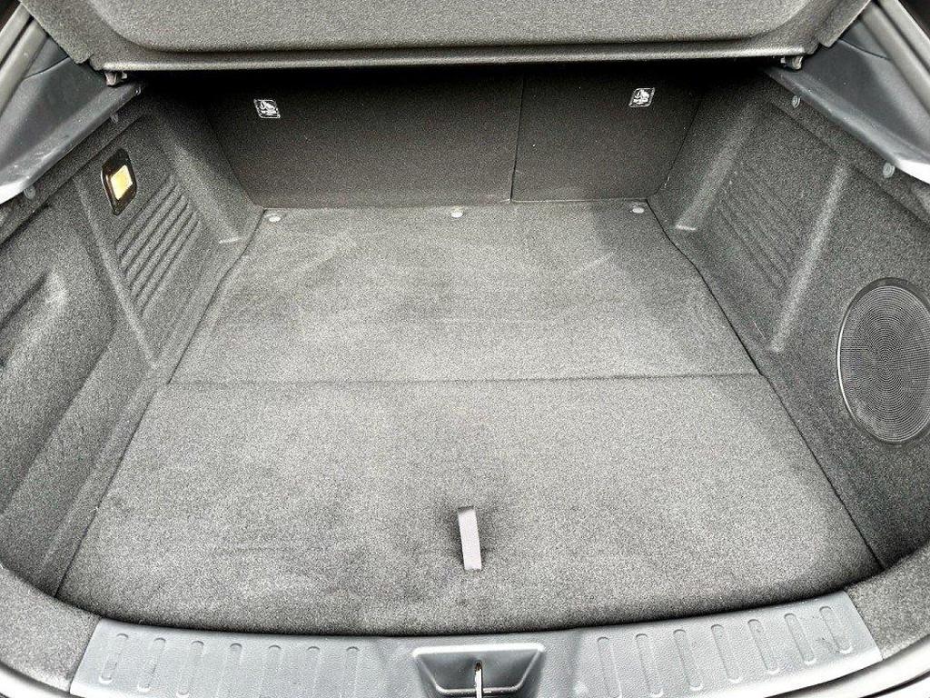 Mazda 6e