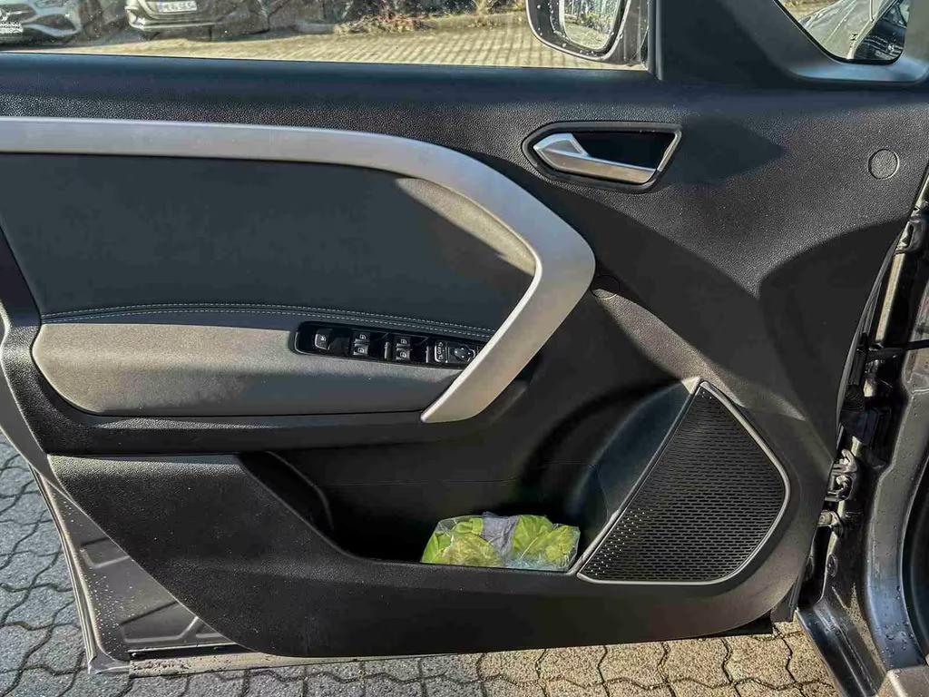 Mercedes-Benz T 180