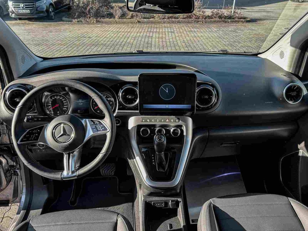 Mercedes-Benz T 180