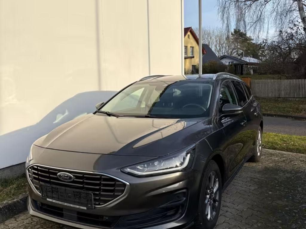 Ford Focus 2022 Benzine