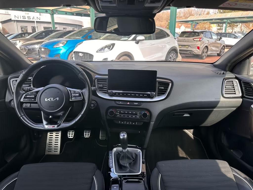 Kia ProCeed