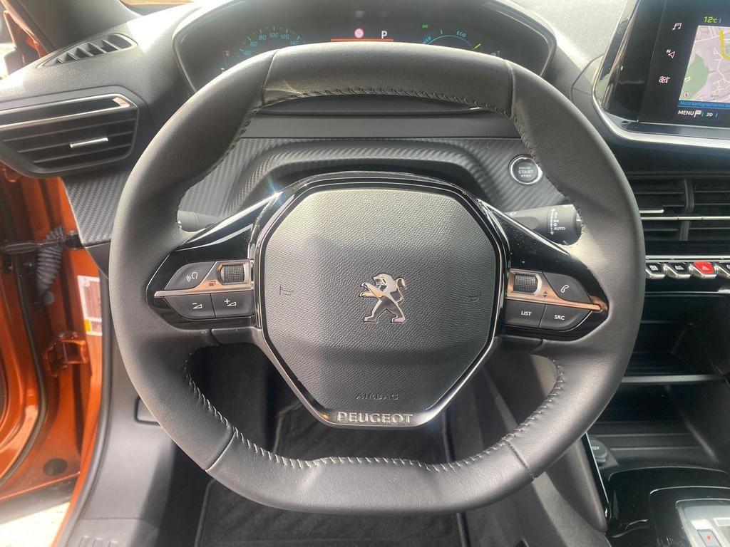 Peugeot e-2008