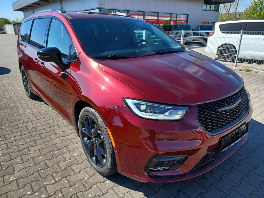 Chrysler Pacifica