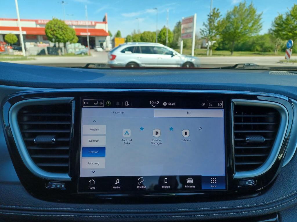 Chrysler Pacifica