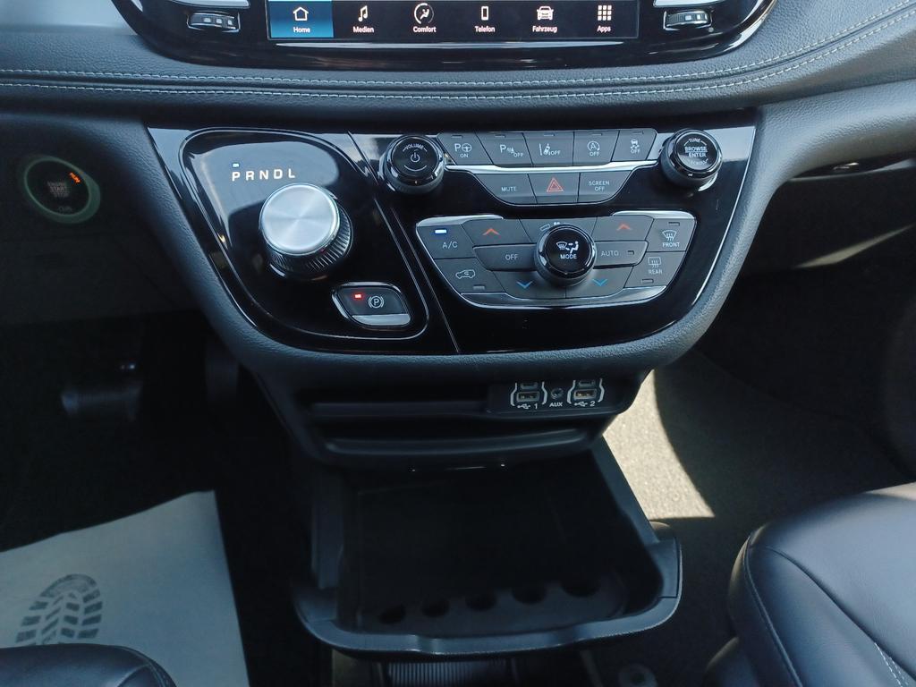Chrysler Pacifica