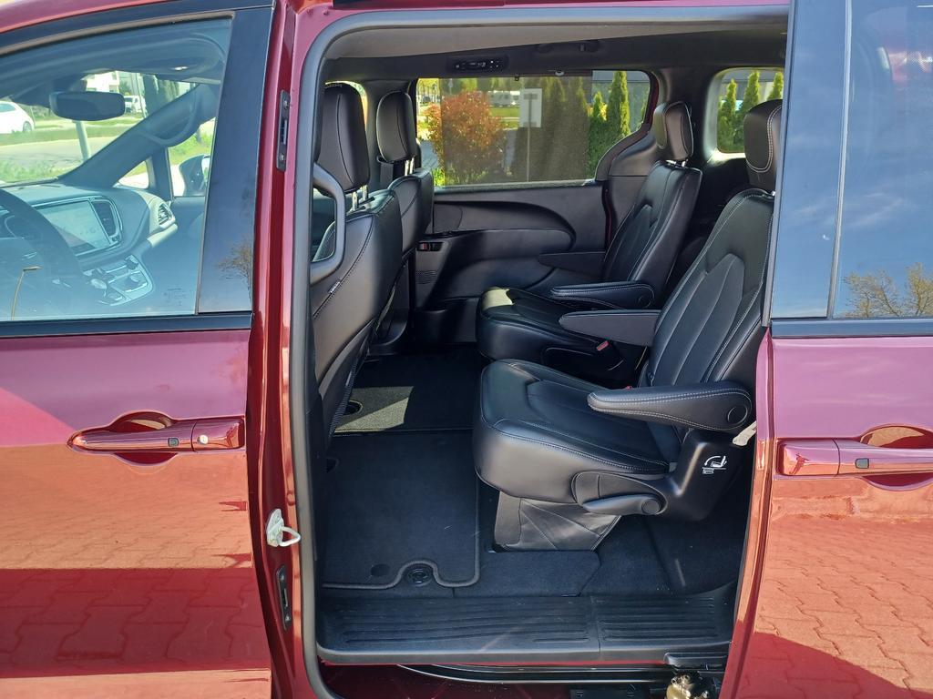 Chrysler Pacifica