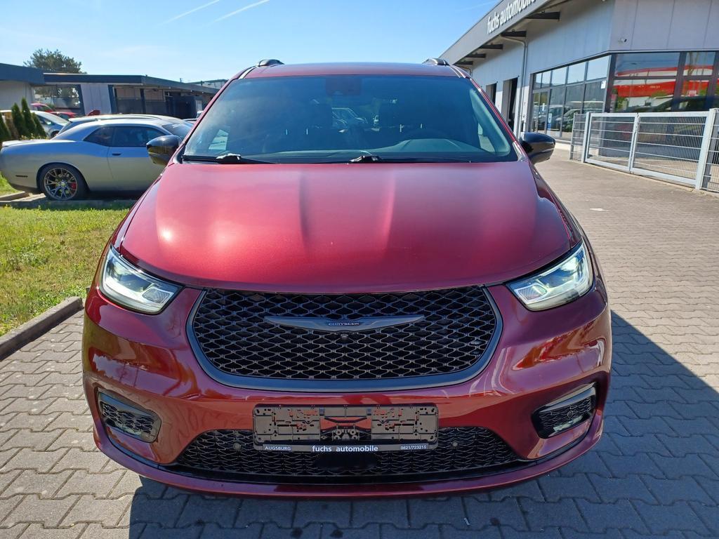 Chrysler Pacifica