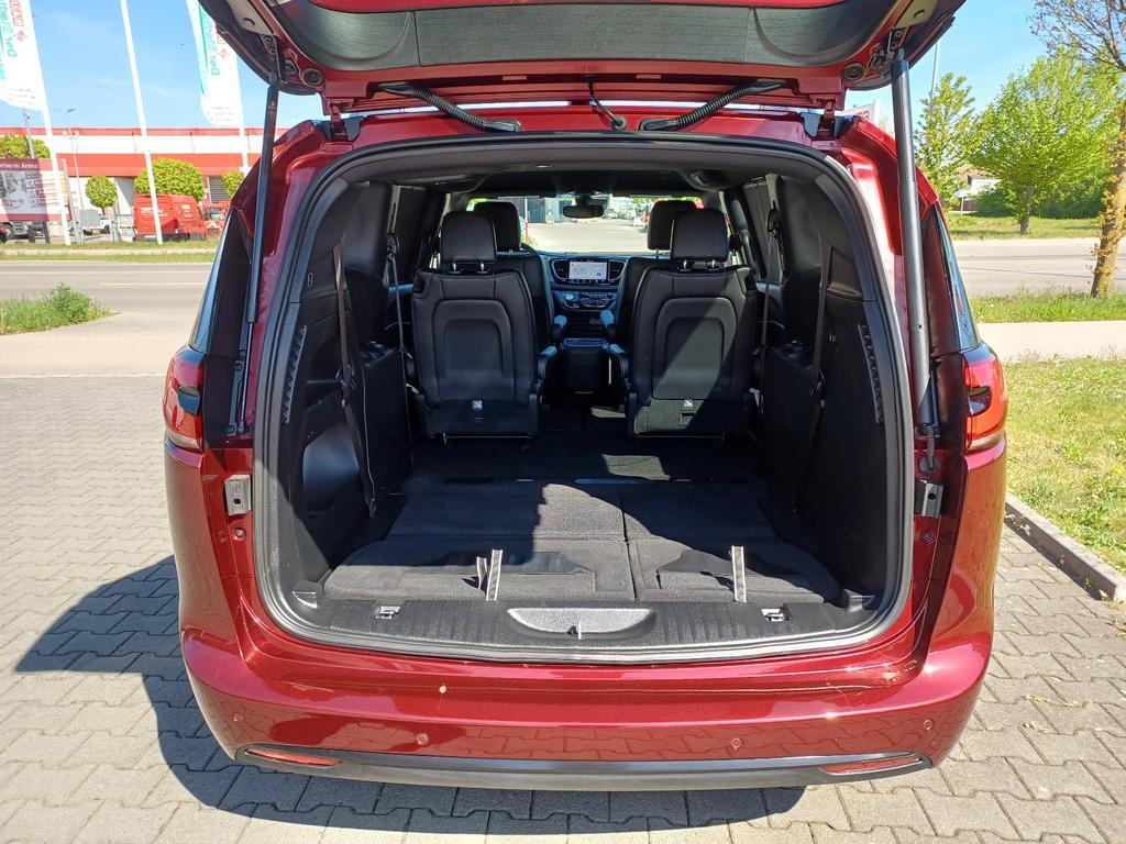 Chrysler Pacifica