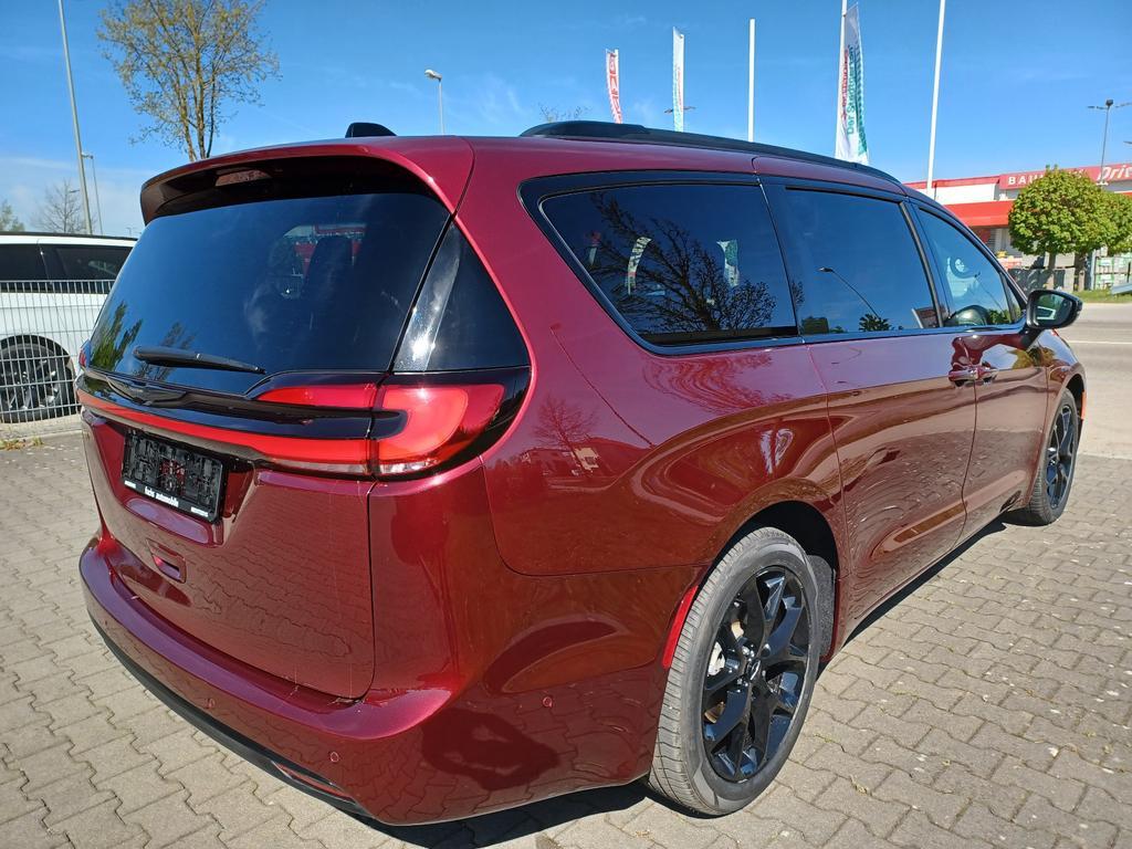 Chrysler Pacifica