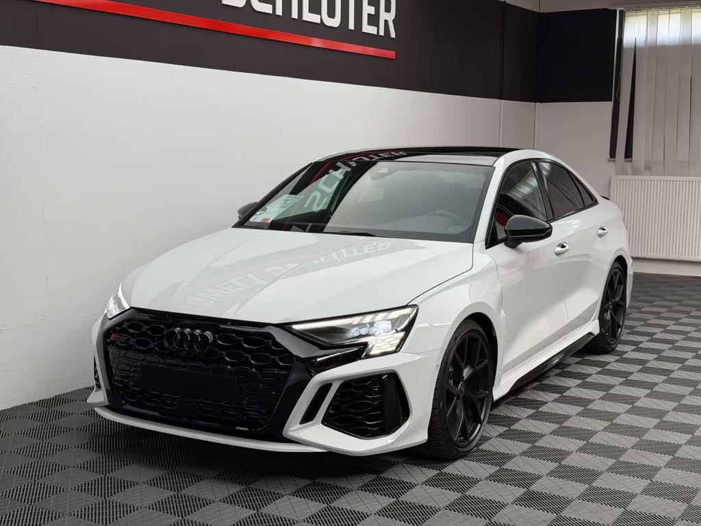 Audi RS3 2023 Benzine