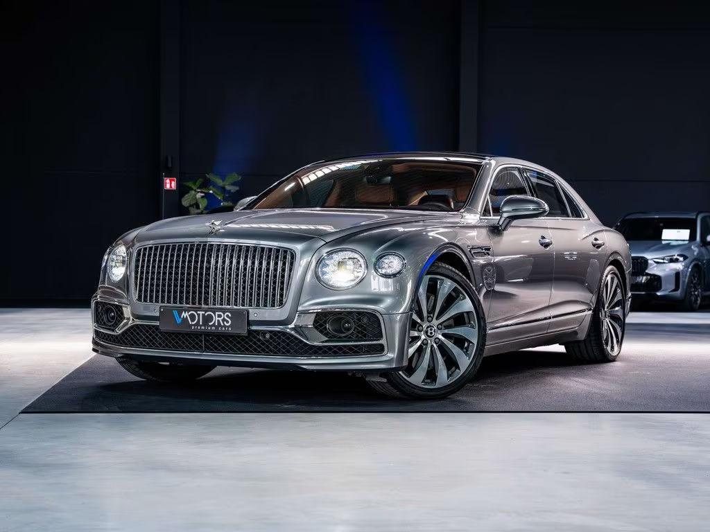 Bentley Flying Spur 2022 Benzine
