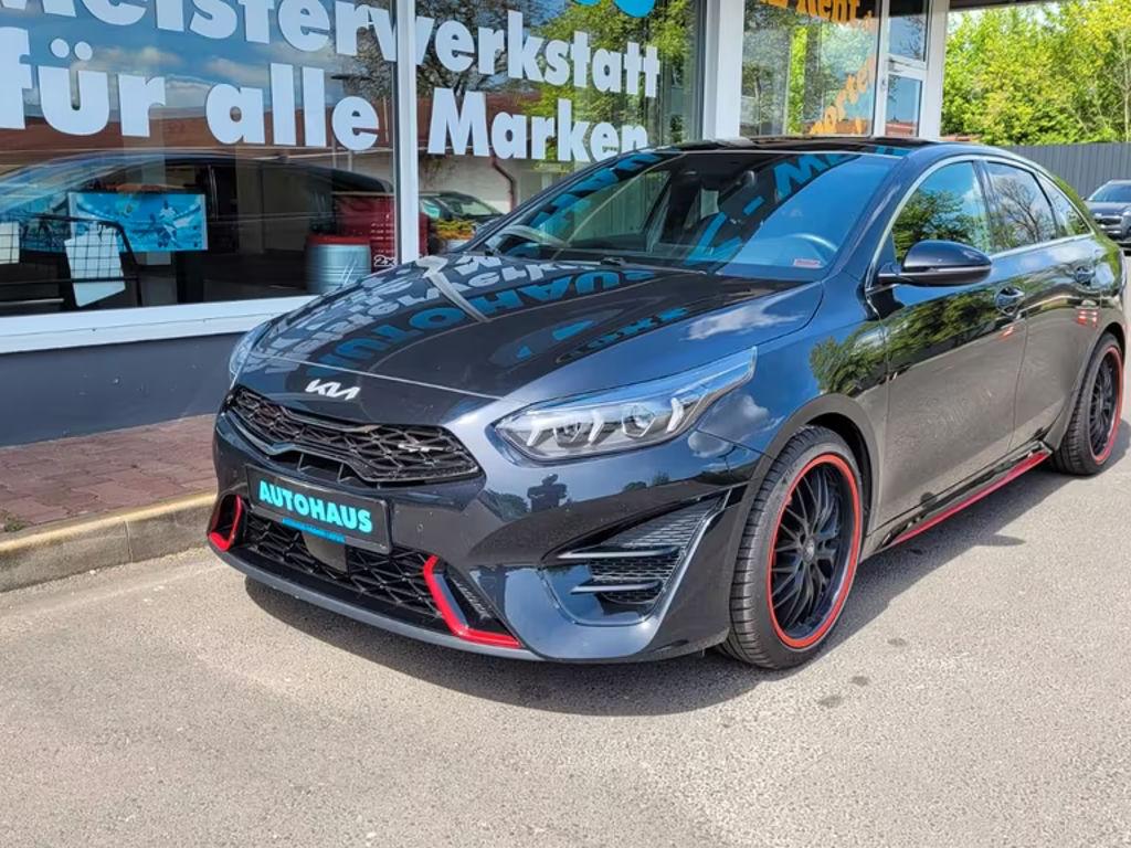 Kia ProCeed