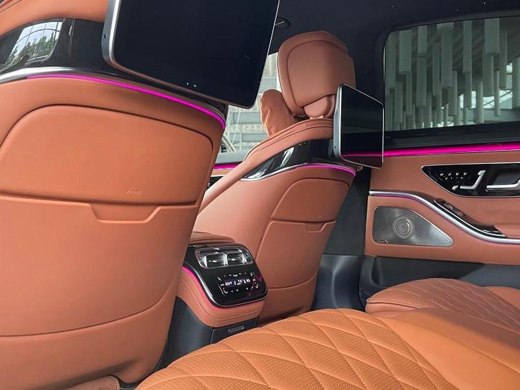 Mercedes-Benz S-Klasse