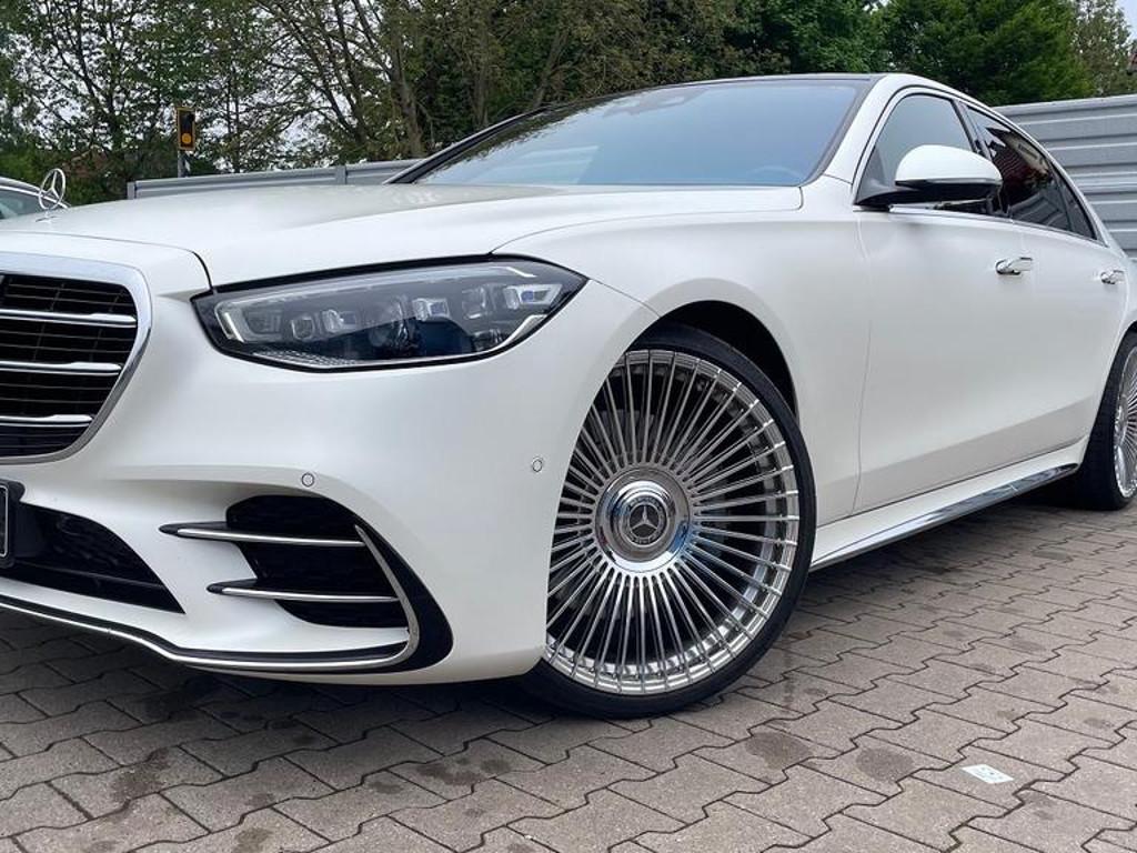 Mercedes-Benz S-Klasse