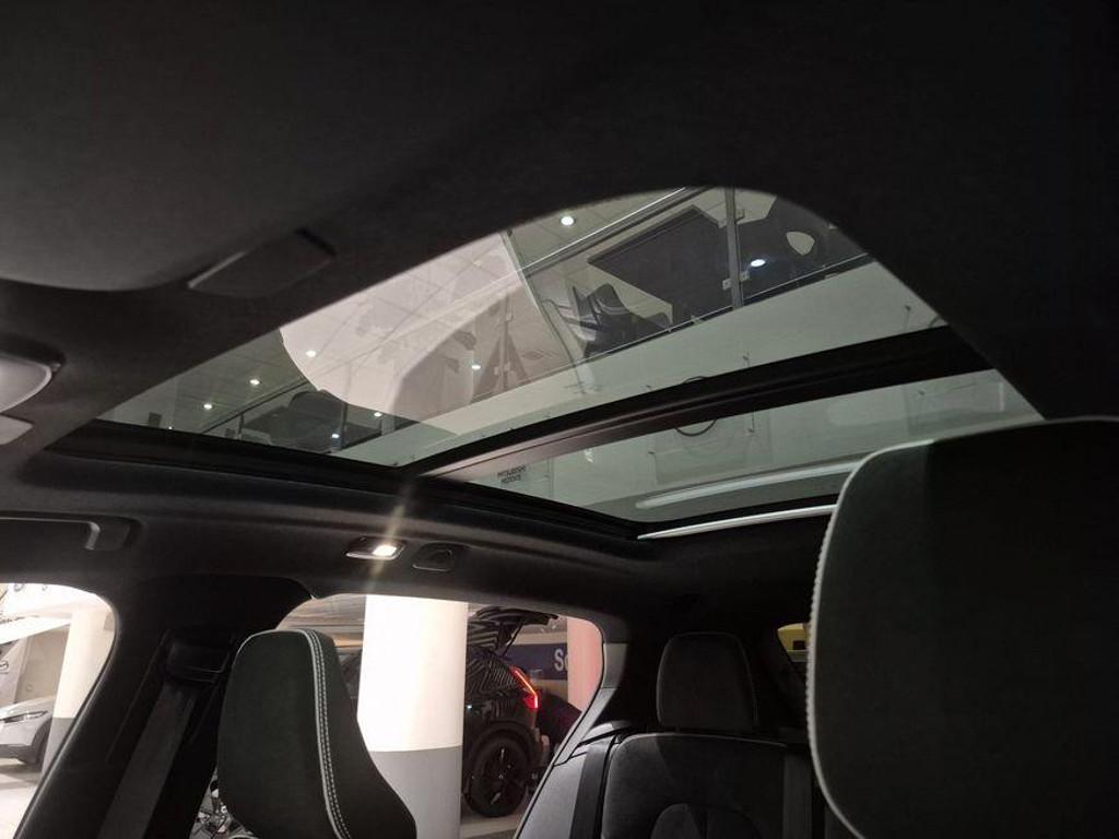 Volvo EX40