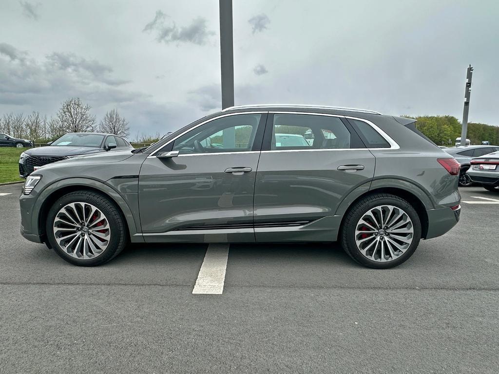 Audi Q8 e-tron