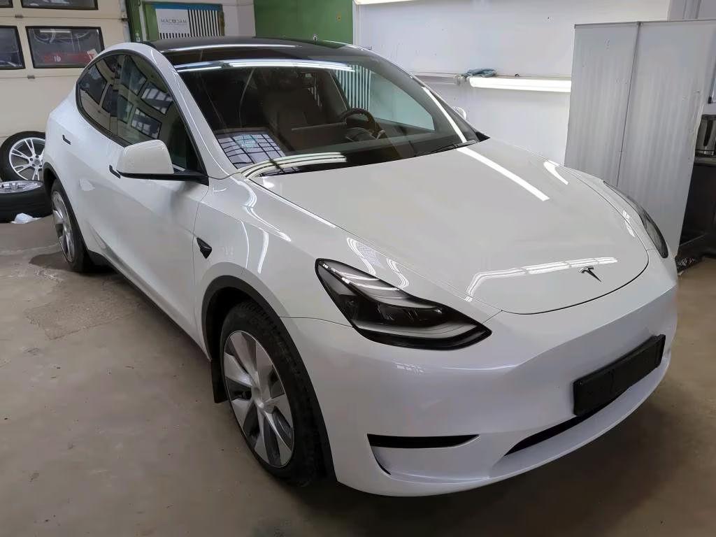 Tesla Model Y 2023 Elektrisch
