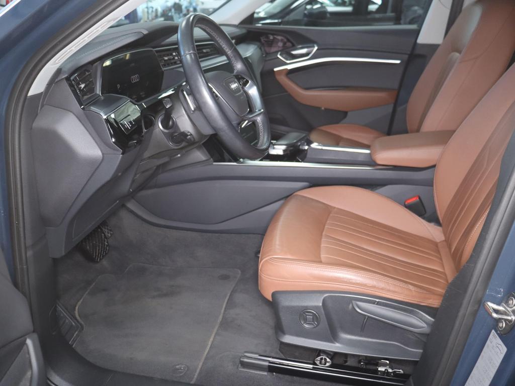 Audi Q8 e-tron