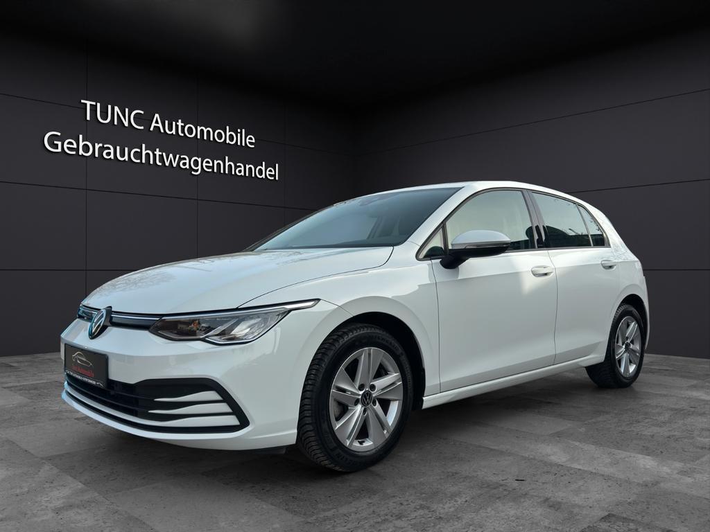 Volkswagen Golf 2022 Benzine