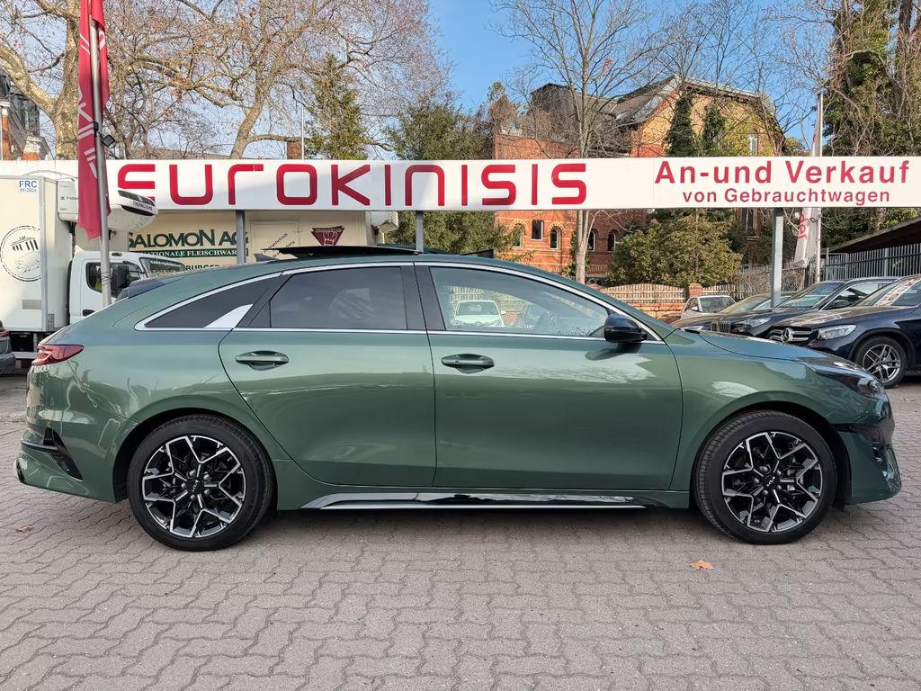 Kia ProCeed
