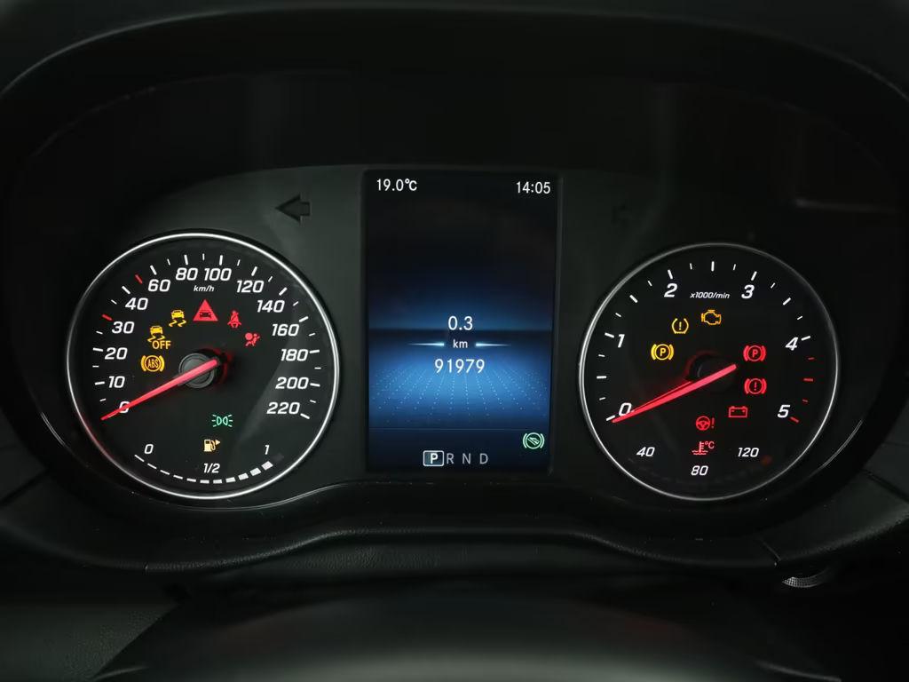 Mercedes-Benz T 180