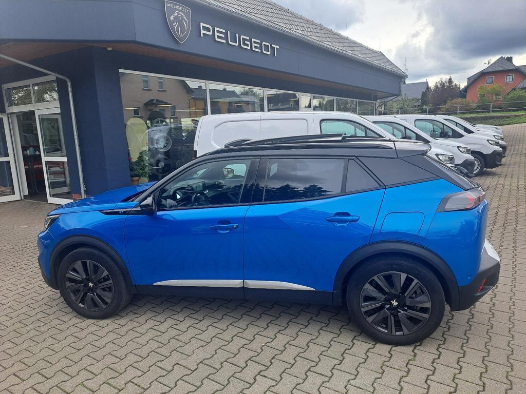 Peugeot e-2008
