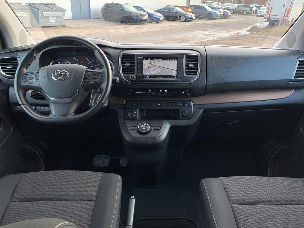 Toyota Proace (Verso)