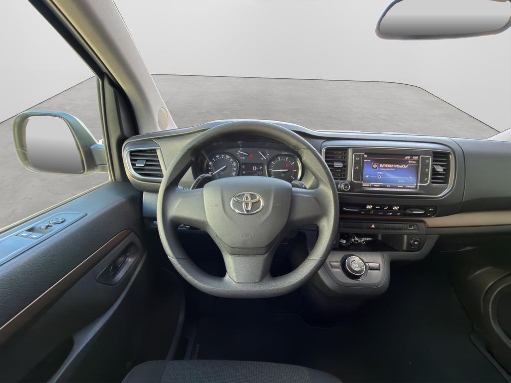 Toyota Proace (Verso)