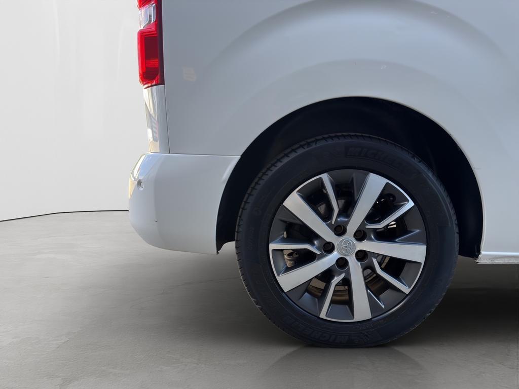 Toyota Proace (Verso)